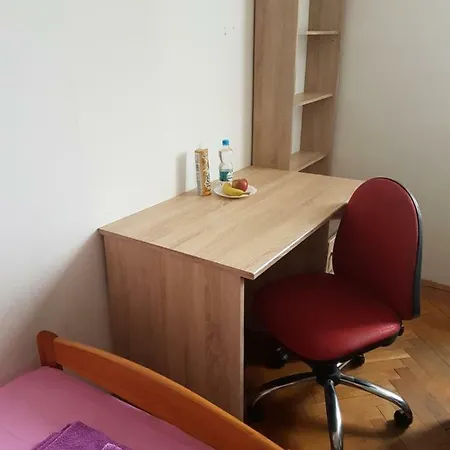 Center * Lubiana